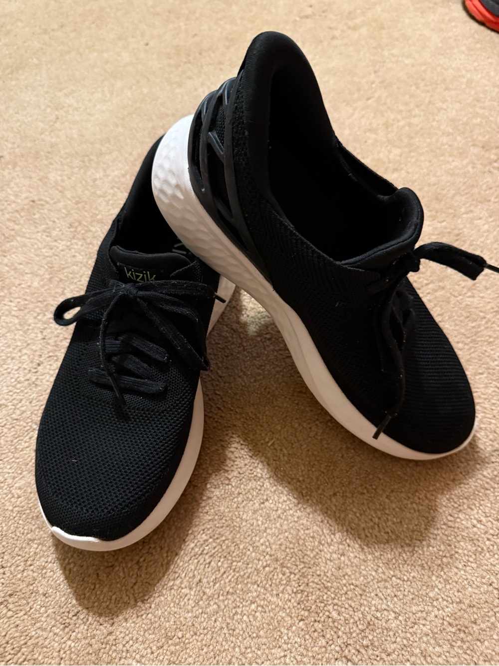 Kizik Athens Sneaker